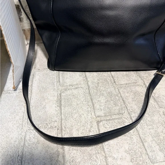 Coach Black Leather Tote Bag with shoulder strap - Picture 5 of 13